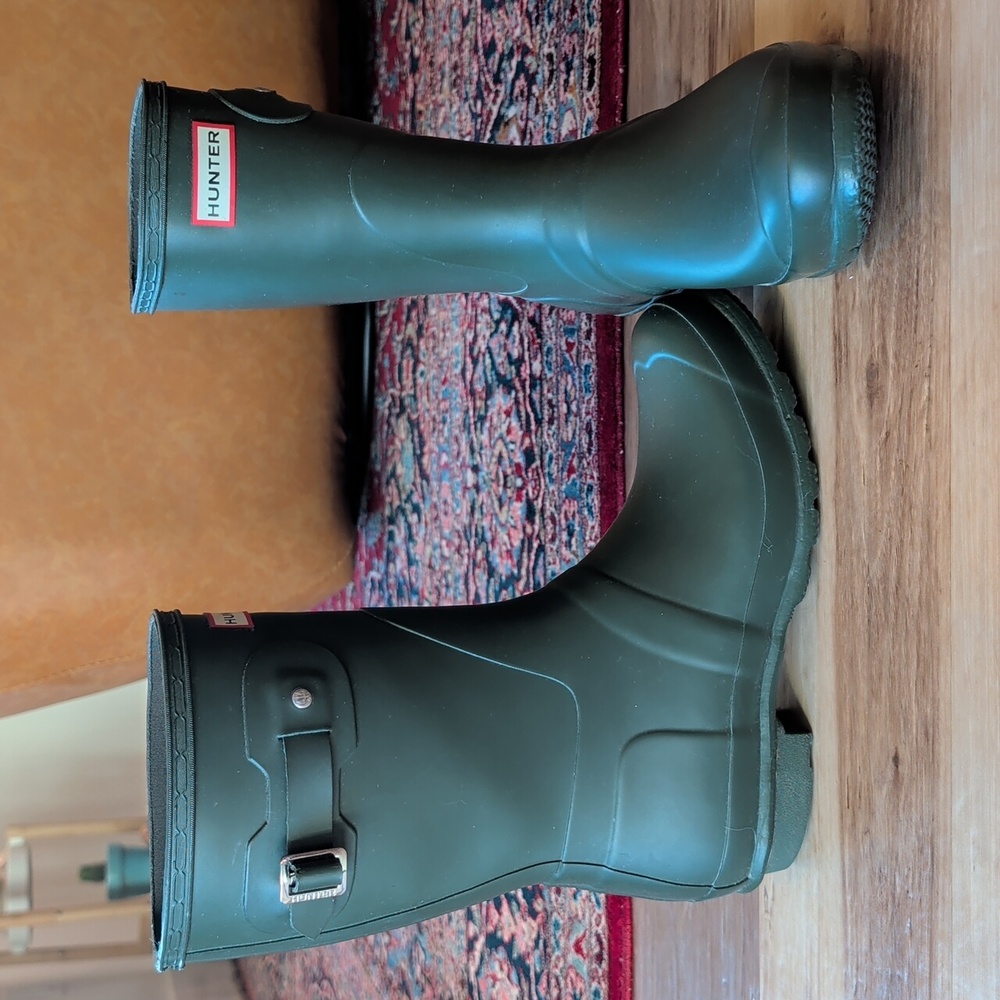 Hunter Women's Original Short Waterproof Rain Boots, Green W10 - Picture 3 of 8